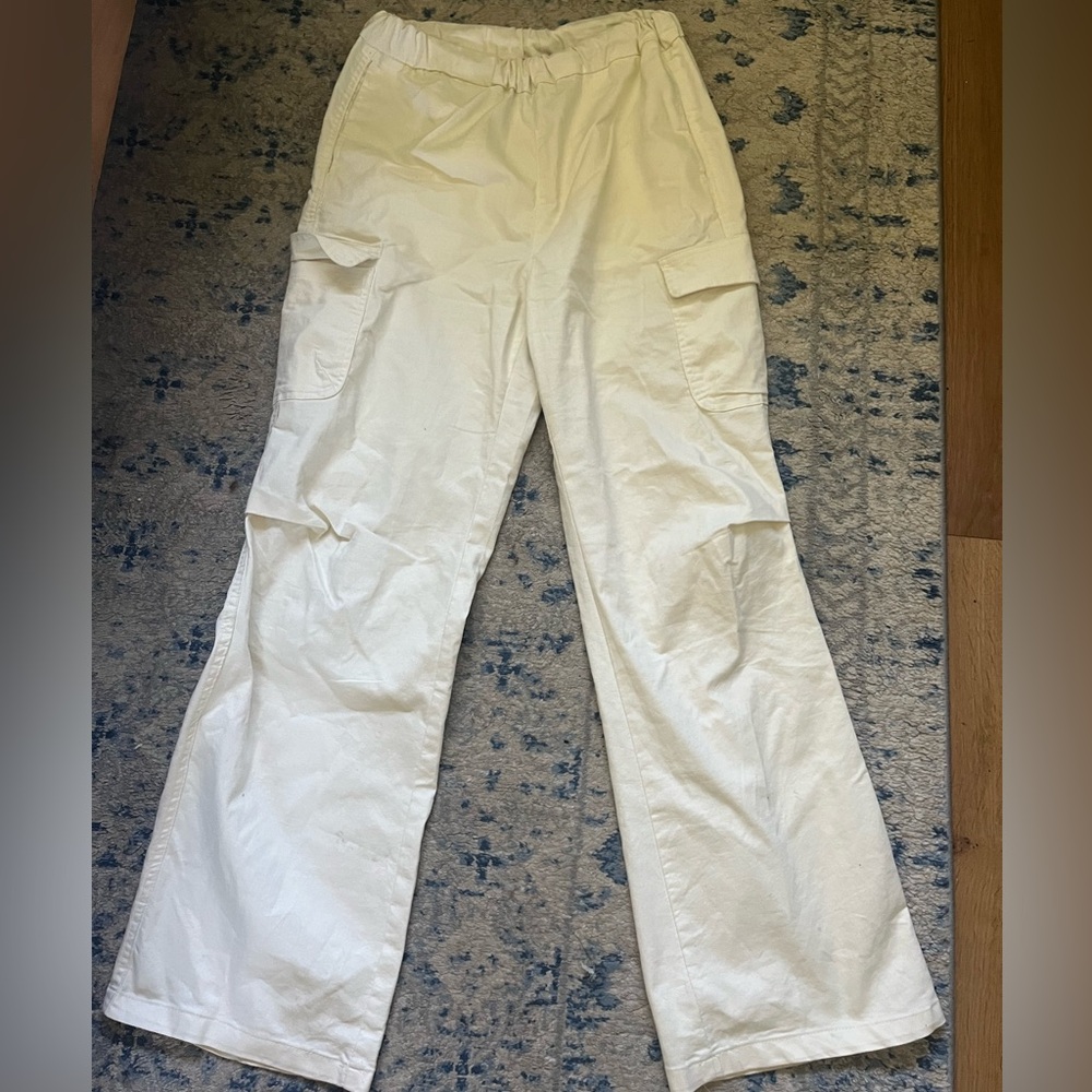 White cargo pants